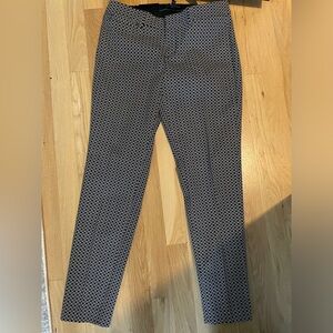 NWT Women’s Banana Republic 2 way stretch low rise Sloan fit 2R black white pant
